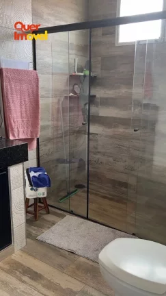 Imagem Casa à Venda em Ribeirão Preto-SP, Jardim Sumaré: 4 Quartos, 2 Suítes, 2 Salas, 4 Banheiros, 4 Vagas, 290m². Encontre seu novo lar!