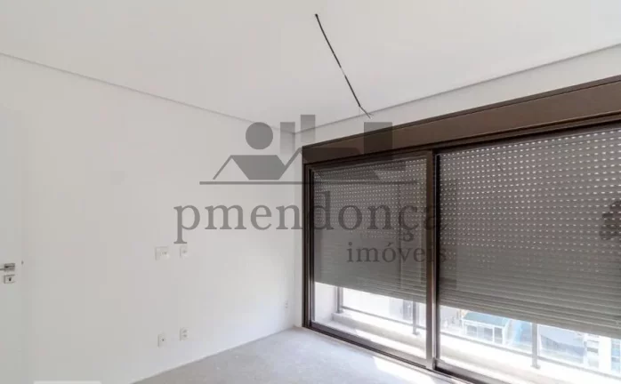 Imagem Cobertura Duplex Nova, 604m², localizada na região nobre de Higienópolis - São Paulo.