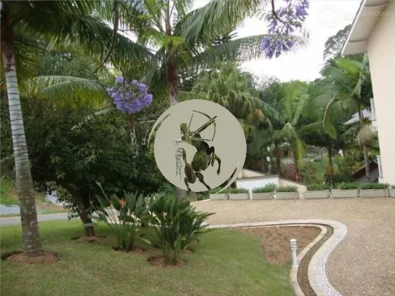 Imagem Casa a venda em condomínio fechado em Barueri