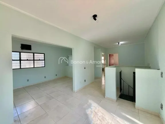Imagem Casa ampla e versátil para locação no Parque das Universidades, com 256,48 m², ideal tanto para ...