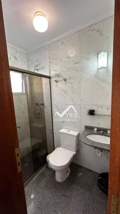 Imagem Cobertura duplex com 4 quartos, churrasqueira e piscina no condomínio à venda, 222 m² por R$ 1.550.000 - Ponta da Praia - Santos/SP