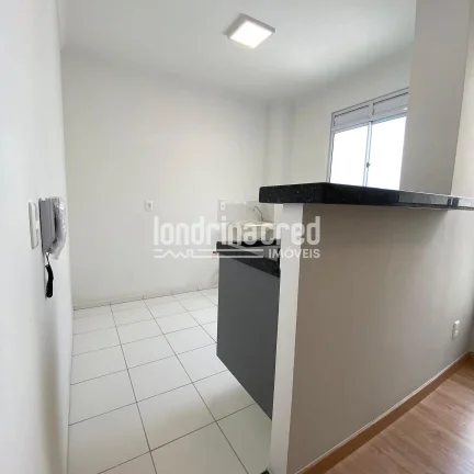 Imagem Apartamento no Spazio La Traviata com 2 dormitórios, sala, cozinha, banheiro, 1 vaga de carro e 1 de moto, condomínio acessível em torno de R$350!
