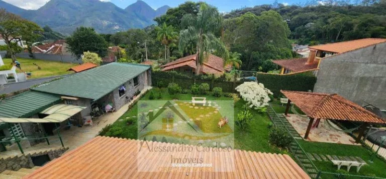 Imagem Casa à venda em Nova Friburgo, Braunes, com 10 quartos, 550m2