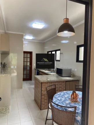 Imagem Casa em Condomínio para Venda em Ubatuba / SP no bairro Toninhas