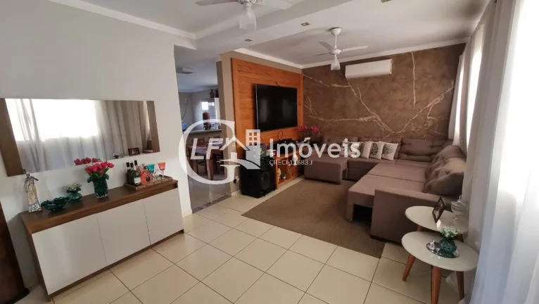 Imagem Casa em Condomínio - Rita vieira -