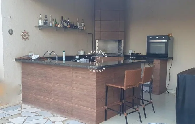 Imagem Casa a Venda no bairro Sumarezinho - Ribeirão Preto, SP