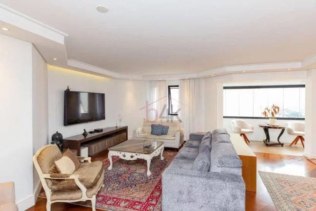 Imagem Apartamento 166m² no Brooklin: 3 Suítes, Tênis e R$ 9.600/m² - Ed. Araruama