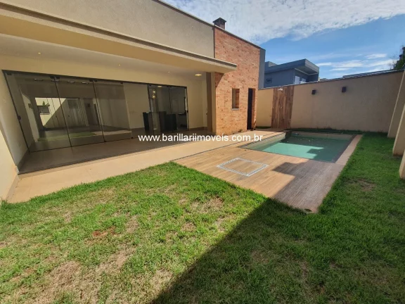 Imagem Casa Térrea com piscina no condomínio Jd. Vista Bella
