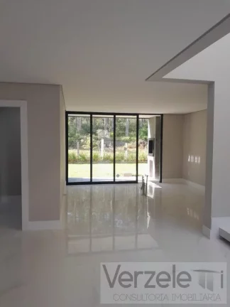 Imagem Casa / Sobrado para Venda em Camboriú / SC no bairro São Francisco de Assis