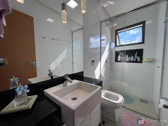 Imagem Apartamento Alto Padrão com 3 Quartos à Venda no Centro de Patos de Minas – 2 Vagas, Planejados e Elevador