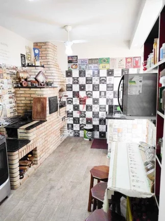 Imagem Sobrado reformadocom 3 Quartos,2 Vagas e quiosque com Churrasqueira.Bairro Jardim da Saúde