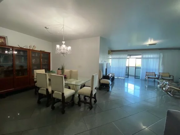 Imagem Excelente apartamento na Praia do Canto