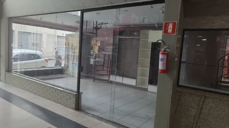 Imagem Salão para alugar, 67 m² por R$ 5.100,00/mês - Centro - Suzano/SP