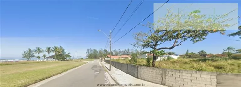 Imagem Terrenos em frente à Praia para venda em Itanhaem no bairro Bopiranga
