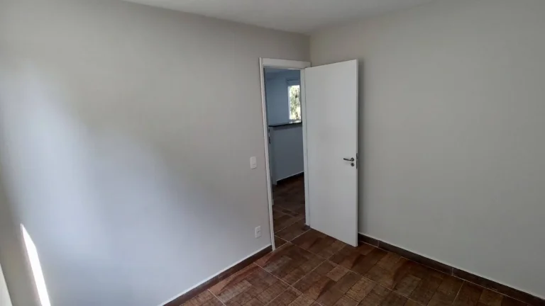 Imagem Apartamento com 2 dormitórios à venda, 39 m² por R$ 212.000,00 - Centro (Cotia) - Cotia/SP