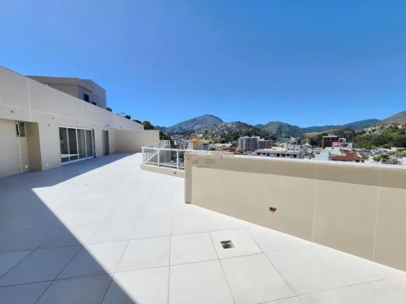 Cobertura para Venda em Teresópolis / RJ no bairro Agriões