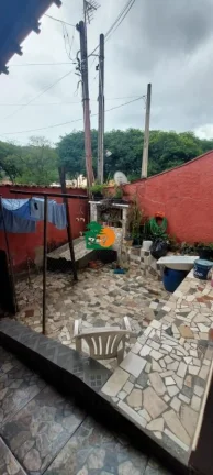 Imagem Casa para Venda em São Roque, Vila Junqueira, 3 dormitórios, 1 banheiro, 3 vagas