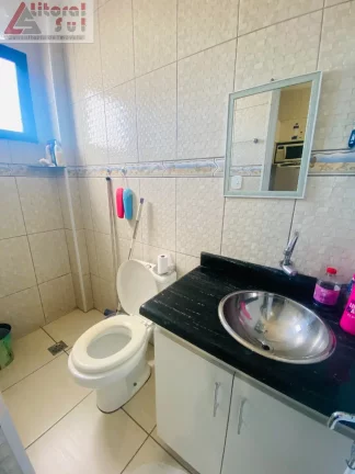 Imagem Apartamento à venda em Praia Grande-SP, bairro Ocian: 1 quarto, 1 sala, 1 banheiro, 1 vaga, 28m². Venha conferir!