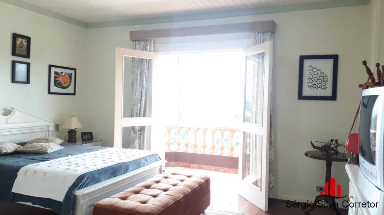 Imagem Casa com 4 Quartos à Venda, 1.700,00 m² CONDOMÍNIO JARDIM VÉU DA NOIVA.