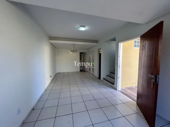 Imagem SOBRADO à venda no bairro Jardim Santo Antônio - Goiânia/GO