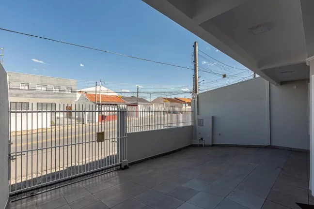 Imagem Sobrado de 4 quartos no bairro Uberaba