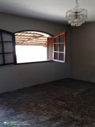Imagem EXCELENTE CASA, PRÓXIMA AO SUPERMERCADO BH, EM JUATUBA!
*CASA EM LOTE DE 420M²
*CONSTITUÍDA POR: ...