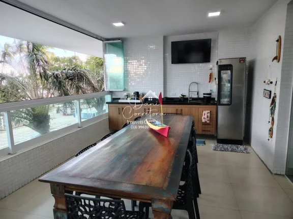 Imagem Lindo apartamento frente mar nas Pitangueiras, Guarujá-SP: 5 quartos, 4 suítes, 2 salas, 5 banheiros, 188m², 1 vaga. Venha conferir!