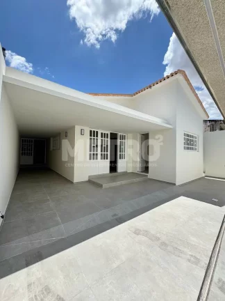 Imagem Ponto comercial para locação com 4 salas, 3 banheiros, Copa, PETROLINA - PE