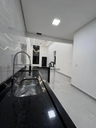 Imagem Casa com 3 dormitórios sendo 1 suíte à venda, 127 m² por R$ 780.000 - Horto Florestal III - Sorocaba/SP