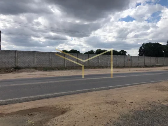 Imagem Terreno frente de rua, todo murado para locação!