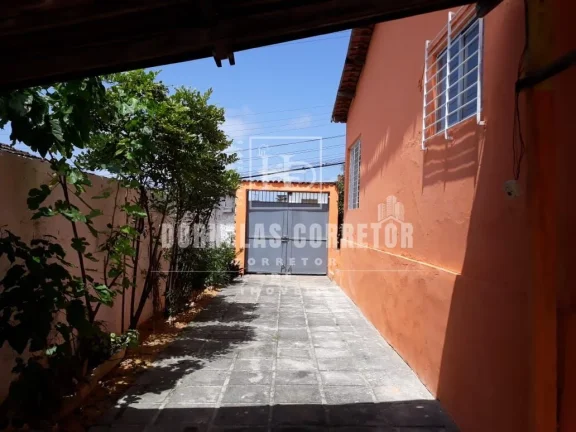 Imagem Casa Solta com Quintal 10x30 em Ouro Preto - Olinda | 2 Quartos