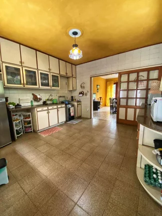 Imagem VENDO ESTA LINDA CASA EM NOVAFRIBURGO. BAIRRO: PARQUE S. CLEMENTE