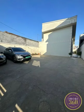 Imagem Condomínio Fechado com 02 suíte com vaga de garagem no Bairro Vila Dalila
