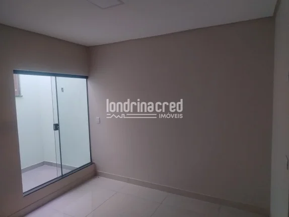 Imagem Casa no Jardim Mônaco em Arapongas, 3 dormitórios (1 suíte), sala, cozinha, banheiro social, 2 vagas de garagem e 88m² de área útil