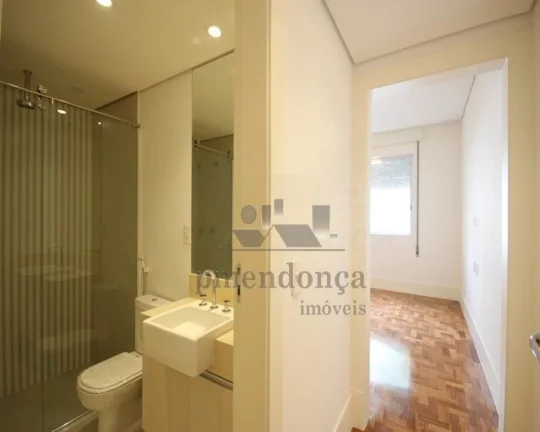 Imagem Apartamento 4 suites, 2 vagas, reformado