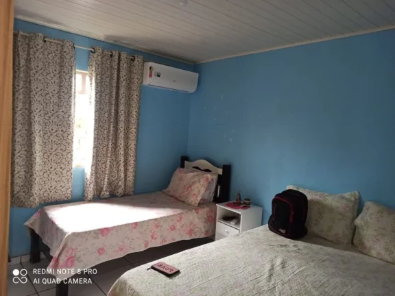 Imagem Casa unica no terreno com 3 dormitórios + edícola à venda no Jardim Europa Foz d