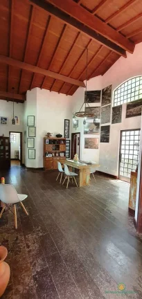 Imagem Oportunidade! Casa estilo chácara em condomínio