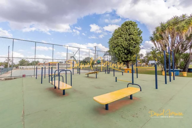 Imagem Excelente lote de 800 m² final de rua e com vista livre