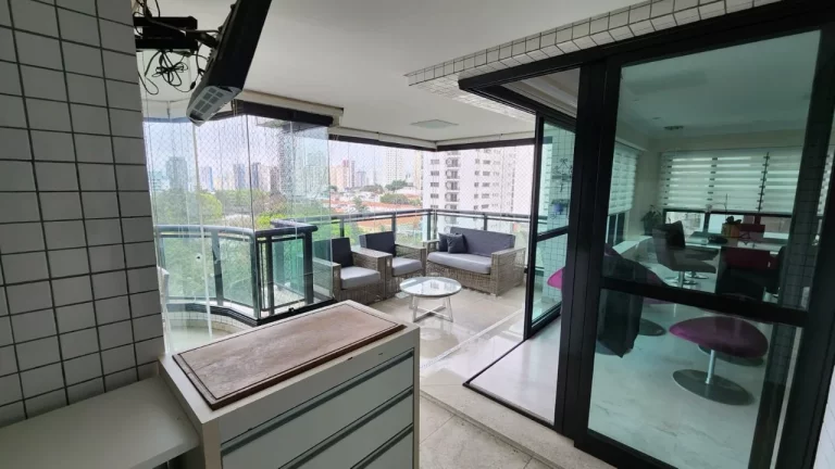 Imagem Apartamento de 186 m à venda no Edificio Anna Pavlova em frente a Pça Ituzaingo!! 3 suítes , vara...