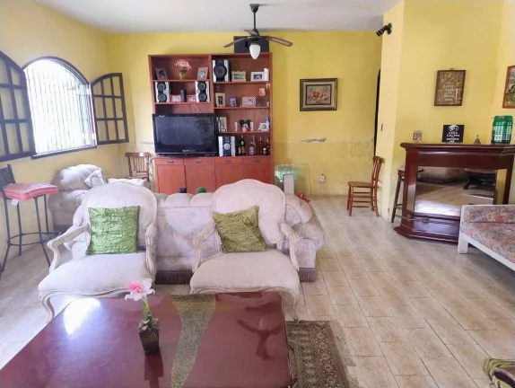 Imagem CASA À VENDA 161M² EM ITAIPU EXCELENTE TERRENO 450 M² .