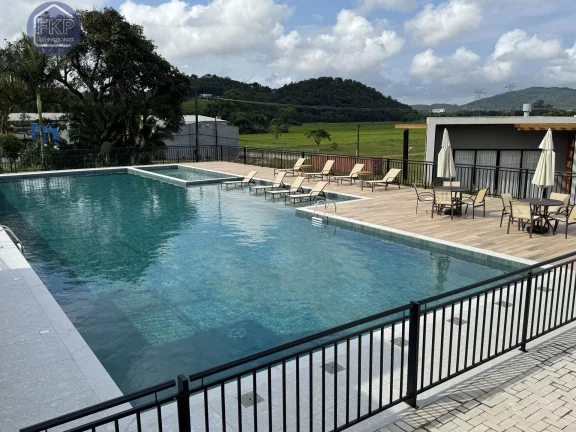 Imagem Terreno 379,43m² em Condomínio!