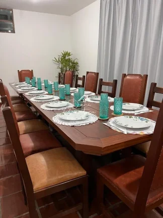 Imagem Casa Jardim Virginia com 4 quartos, 4 suítes, 3 salas e 8 vagas de garagem no Guarujá-SP, bairro Loteamento João Batista Julião!
