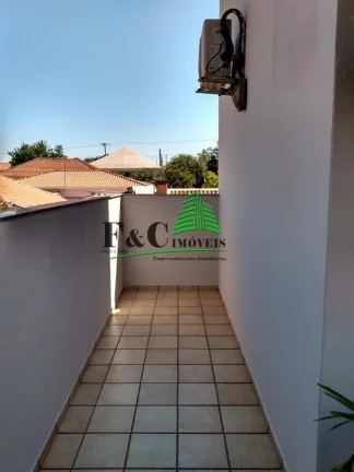 Imagem Casa / Sobrado para Venda em Limeira, Vila Queiroz, 3 dormitórios, 1 suíte, 2 banheiros, 4 vagas