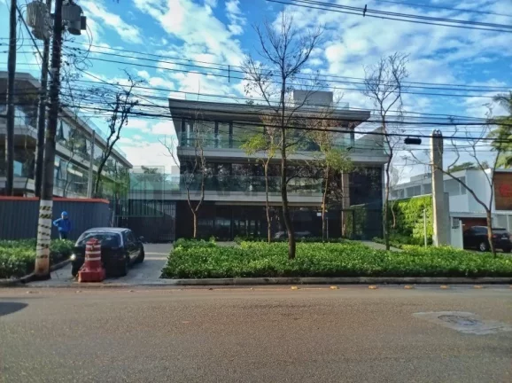 Imagem Alugue agora Prédio Monousuário em Pinheiros, São Paulo-SP - 10 salas, 8 banheiros, 19 vagas de garagem, 2.101m².