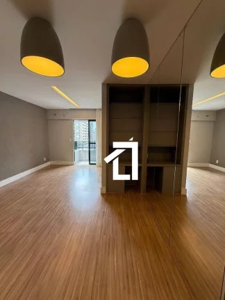 Imagem Apartamento | Ponta Verde | 2 Quartos com 1 Suíte | Varanda | 74m²