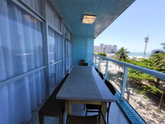 Imagem PITANGUEIRAS - FRENTE TOTAL AO MAR, APARTAMENTO TOTALMENTE REFORMADO E DECORADO, MARAVILHOSA VISTA MAR, GARAGEM NO PRÉDIO.