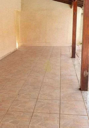 Imagem Casa com piscina em um espaço de 339 m²