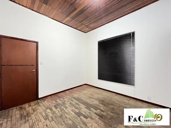 Imagem Casa Comercial para Locação em Limeira, Vila Claudia, 2 dormitórios, 1 suíte, 2 banheiros, 2 vagas