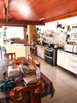 Imagem Lindo sobrado à venda no bairro Rocio - Iguape/SP