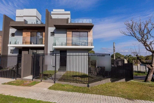 Imagem Sobrado Triplex Abranches